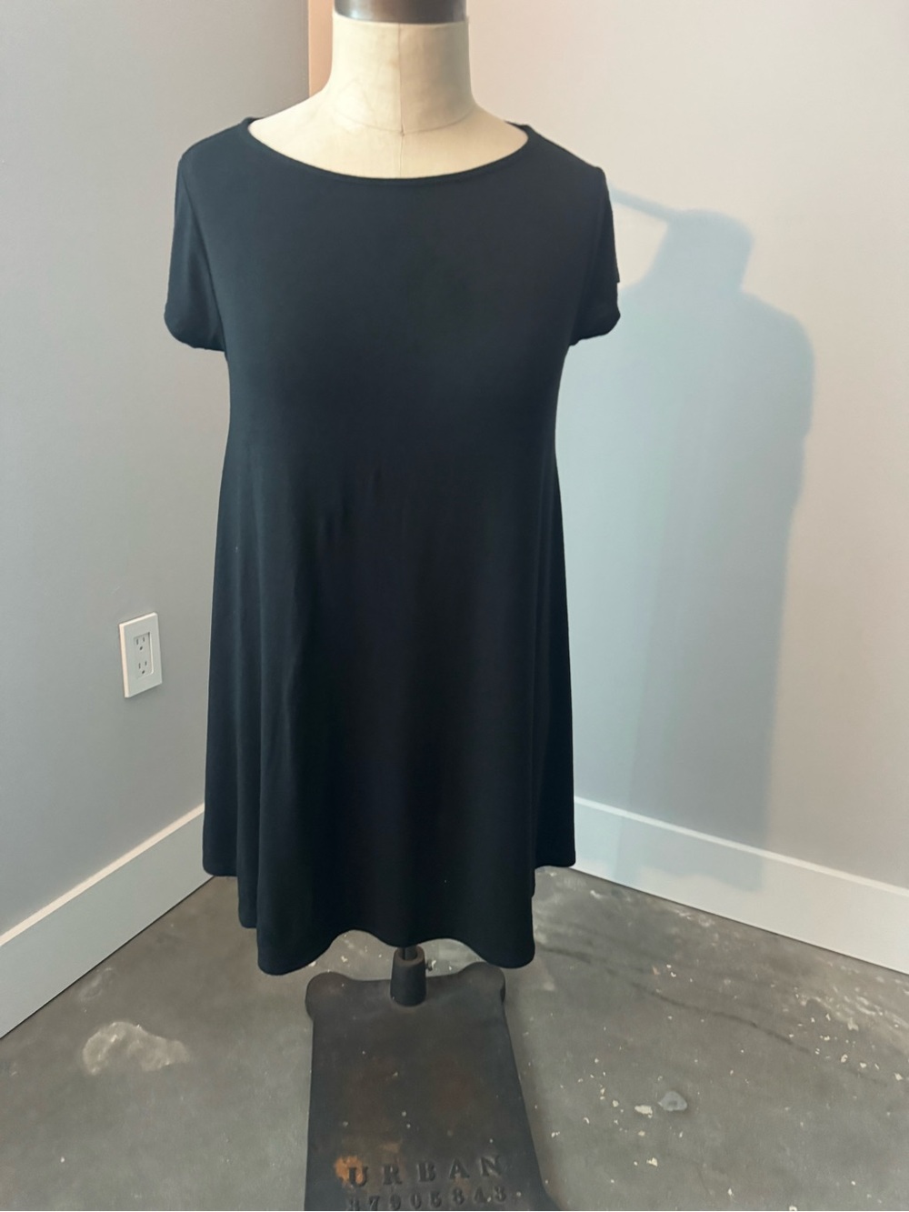 Joah Brown Black Short Sleeve Swing Tunic